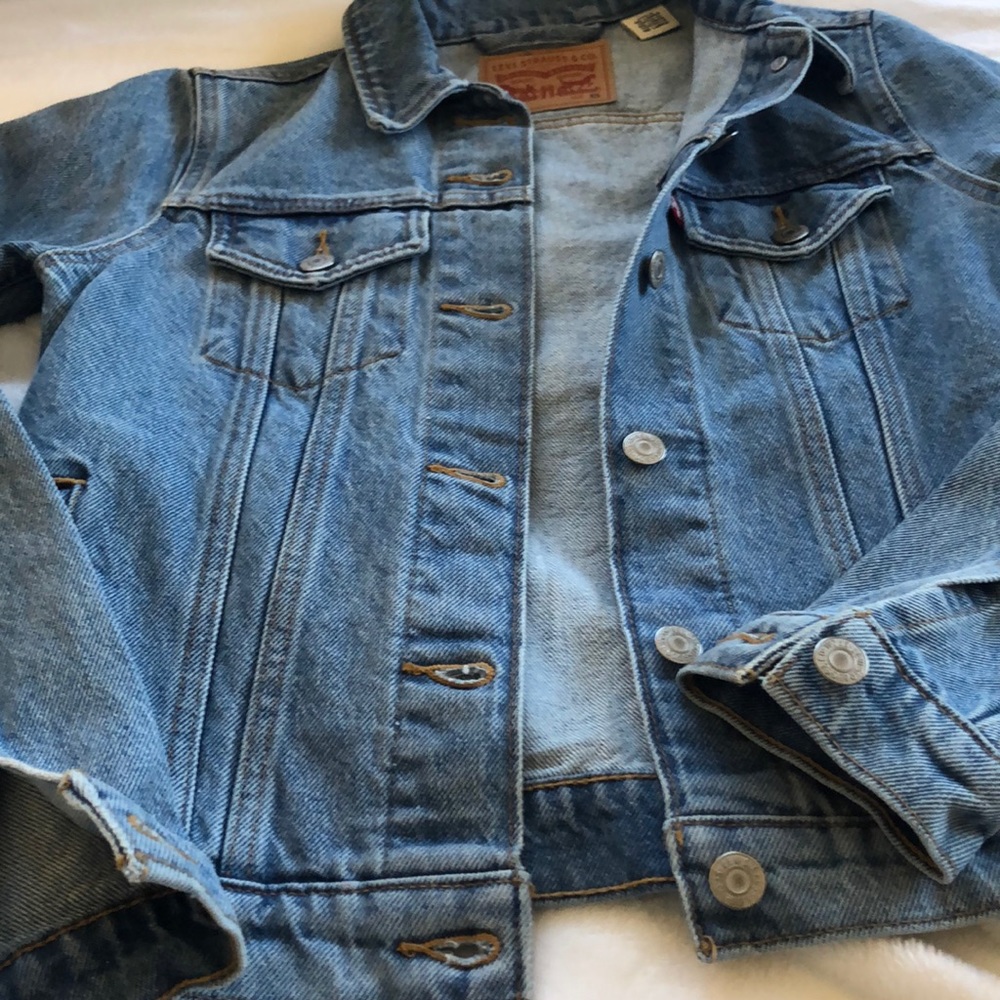 Levis Denim Jacket - Picture 3 of 4
